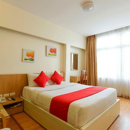 Oyo 210 Saki Hotel Hanoi Luaran gambar