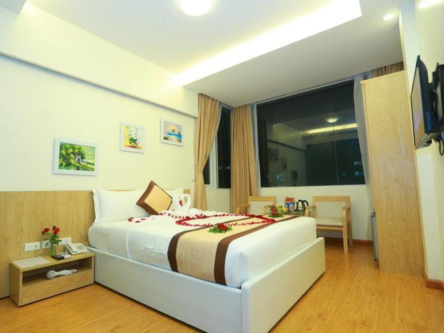 Oyo 210 Saki Hotel Hanoi Luaran gambar