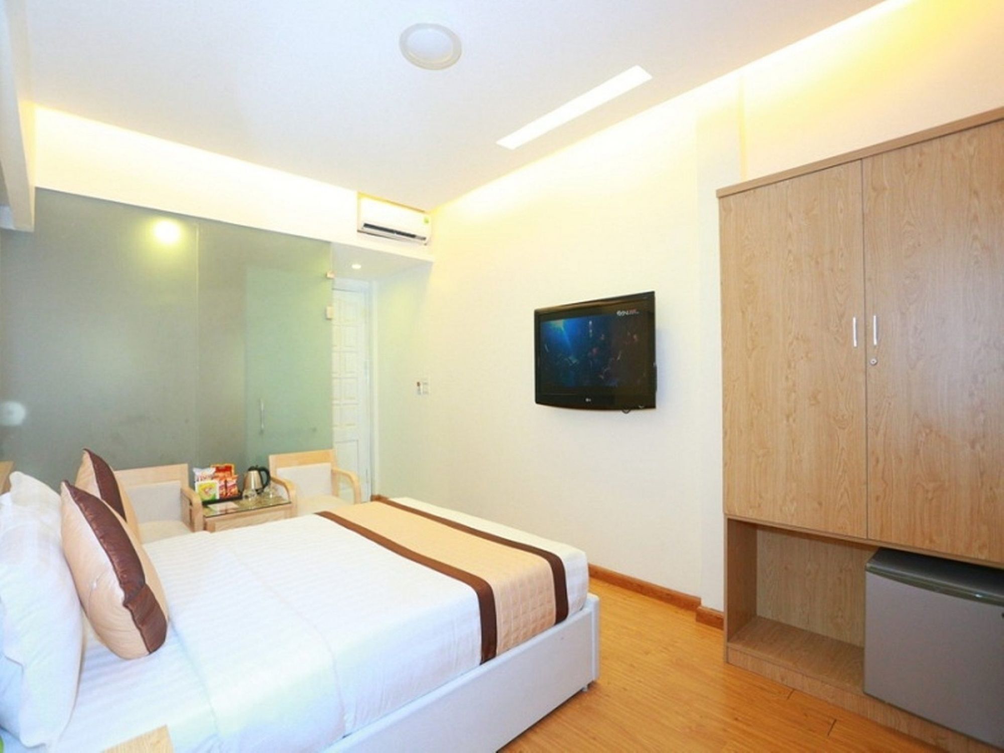 Oyo 210 Saki Hotel Hanoi Luaran gambar